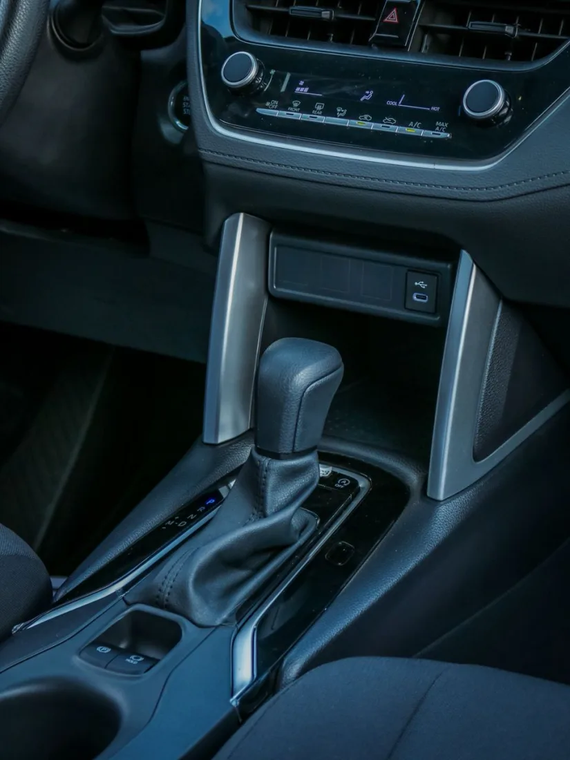 Toyota Corolla cross 2025