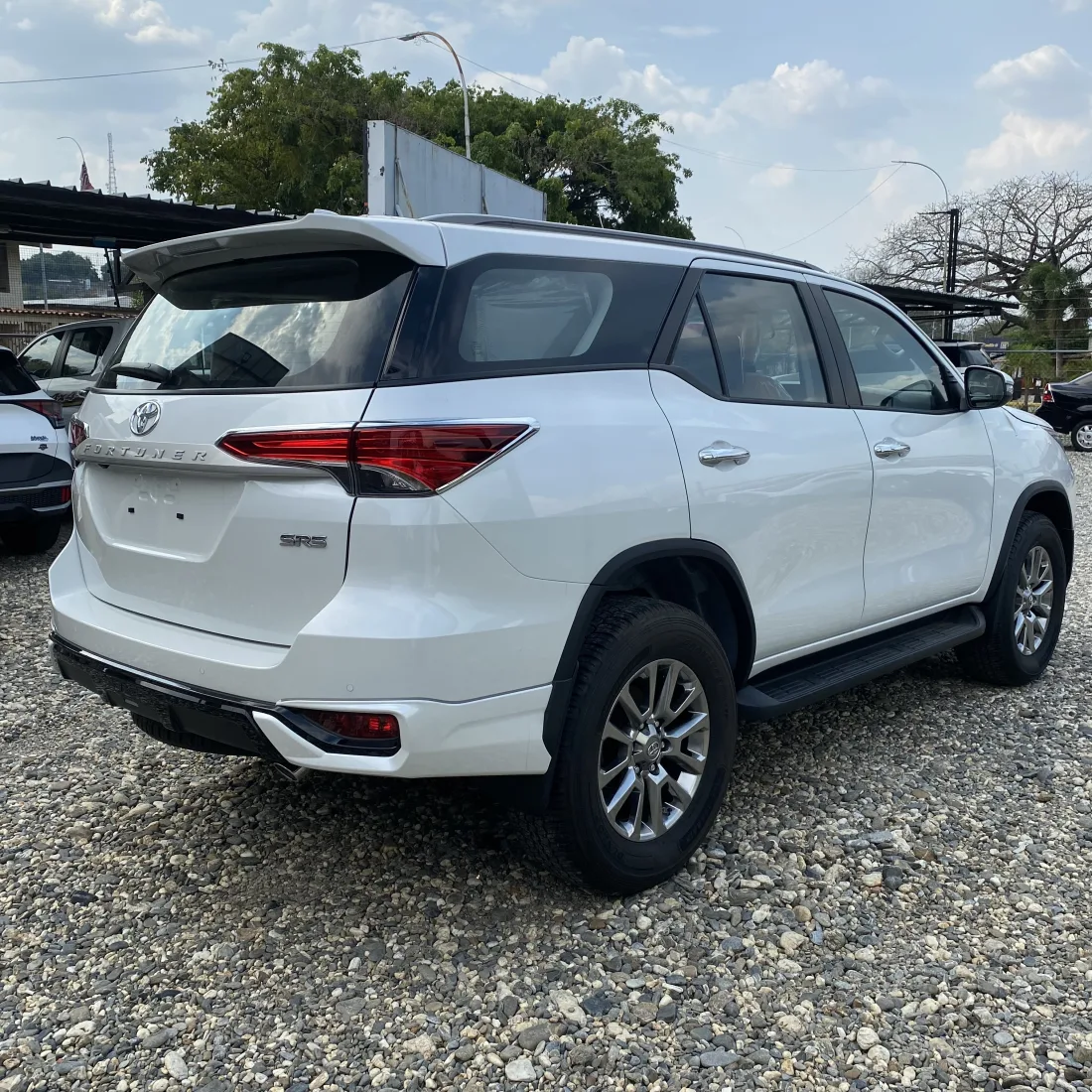 Toyota Fortuner